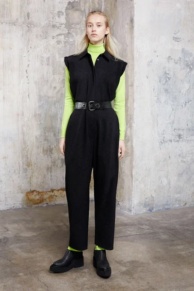 Look 5
